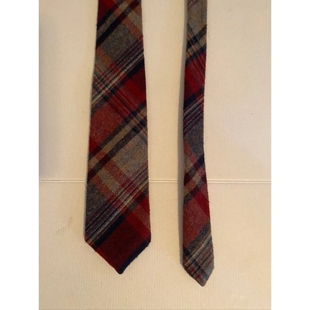 Woolcrofter by Wembley Mens Vintage Plaid Wool Blend Tie Red Blue Grey Check